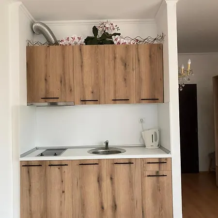 Babylon Apartment, Апартамент