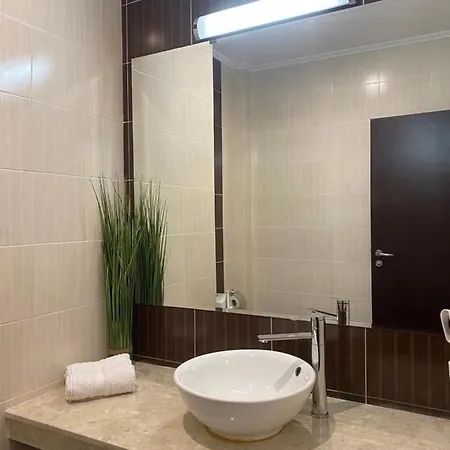 Апартамент Babylon Apartment,