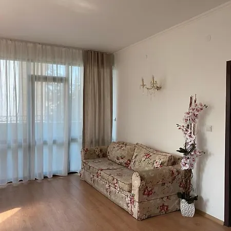 Babylon Apartment, Appartamento *